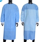 Protezione lavabile non tessuta impermeabile del liquido del Livello 3 dell'abito di plastica chirurgico di isolamento fornitore
